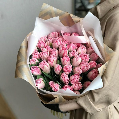 49 Розовых Пионовидных Тюльпанов